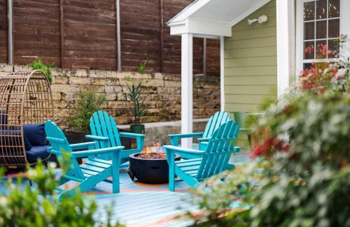 Greater South River City House | Content Casa Near Bars DT SAUNA Hot Tub