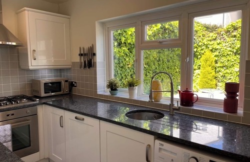 Buckhurst Hill Cottage | Contented Cottage