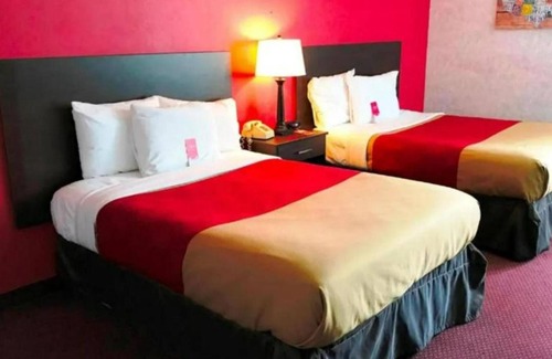 Watertown Hotel | Continental Inn by OYO Watertown NY I-81
