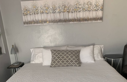 Continental Ranch House | Continental Ranch Private Entrance 1 Bedroom Ensuite, Kitchen, W/D. NW Tucson