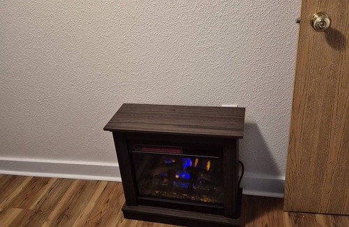 Bismarck Apartment | Convenient 1BR Near Med Centers, Downtown, & minutes from Airport