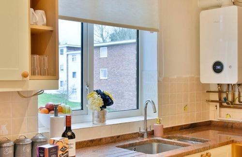 Reading Apartment | Convenient Accommodation near Reading University