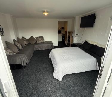 Tauranga House | Convenient Affordable Hospital Stay