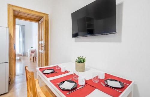 Szentimrevaros Apartment | Convenient apartment at trendy neighbourhood