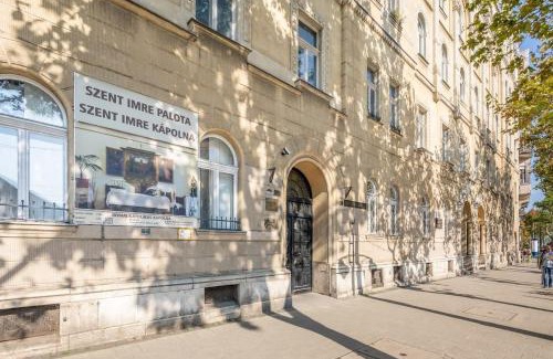 Szentimrevaros Apartment | Convenient apartment at trendy neighbourhood