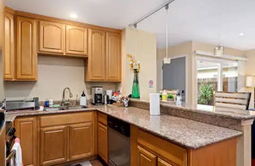 Milpitas House | Convenient Modern COZY 4BA/2BR Hidden GEM