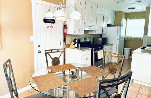 Johnson House | Convenient, Quiet and Clean Home