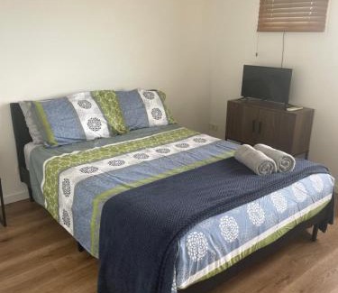 Robina House | Convenient Room next to Bond University