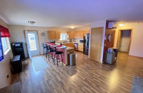 North Spearfish House | Convenient Spearfish Getaway