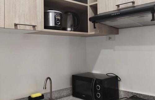 Mandurriao Apartment | Convenient WV Towers Studio with Outdoor Pool