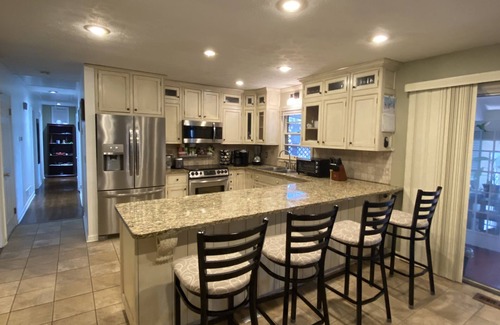 Addison Heights House | Conveniently Cozy Ranch Home