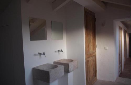 Santa Maria da Devesa Hotel | Convento Senhora da Vitoria - Budget