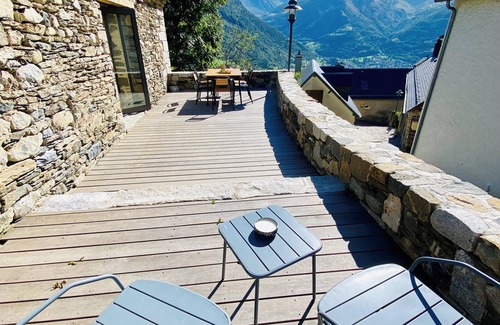 Sazos House | Converted barn near Luz Saint Sauveur 155m2, in the heart of Toys country