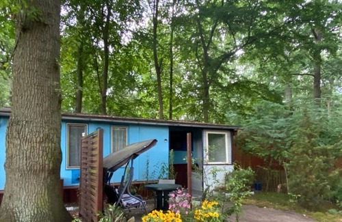 Kamern House | Converted trailers with a special charm right on the lake
