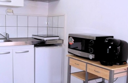 Lens Apartment | Cook 3