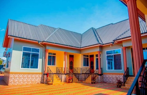 Moshi Apartment | Cool 1-bedroom apartment in Kilimanjaro Region