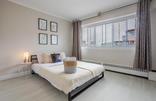Downtown Montreal Apartment | Cool 1-bedroom apartment