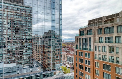 Prudential - St. Botolph Apartment | Cool Back Bay 1BR w/Gym, nr Copley T, by Blueground