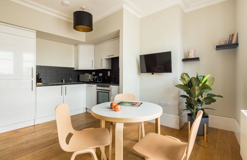 London City Centre Apartment | Cool Covent Garden 1BR - Netflix & Nespresso