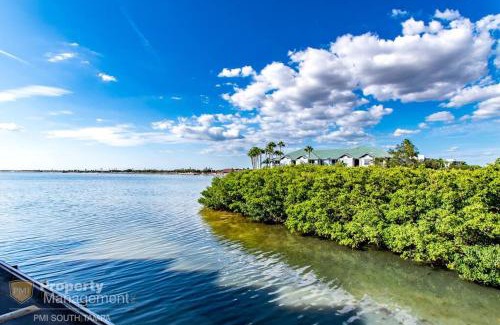 Rocky Point House | Cool Notes - Enjoy the sounds of the Bay