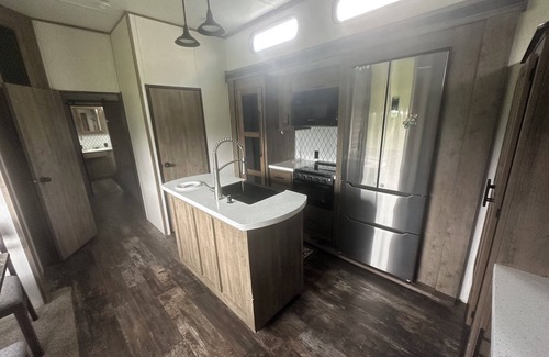 Milton House | Cool RV with AC in charming Milton
