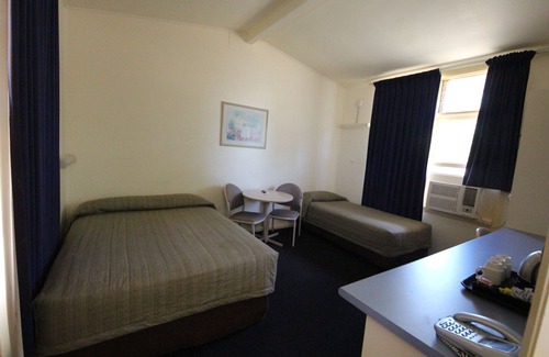 Walgett Hotel | Coolabah Motel Walgett