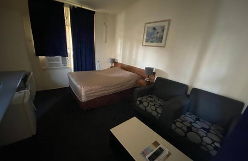 Walgett Hotel | Coolabah Motel Walgett
