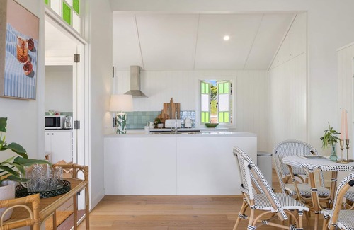 Ewingsdale Cottage | Coolamon Studio - hinterland escape with sea views