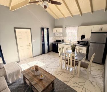 All Saints Apartment | Coolidge Inn