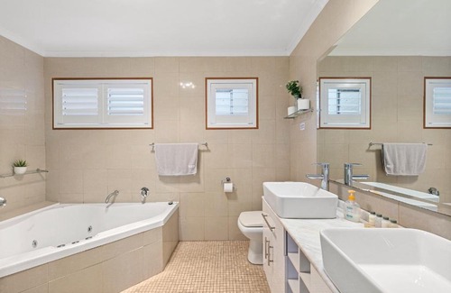 Mount View House | Coopers Run