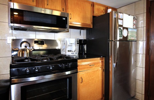 Oneonta Apartment | Cooperstown Baseball Rentals - 1st Baseman