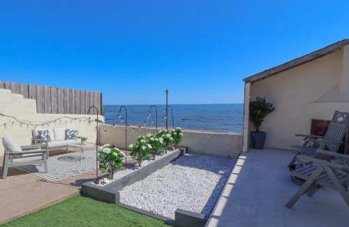 Letham Grange House | Coorie by the Coast, Direct Beach Access Getaway - Arbroath