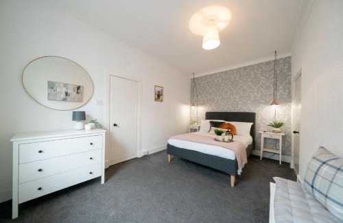 Letham Grange House | Coorie by the Coast, Direct Beach Access Getaway - Arbroath