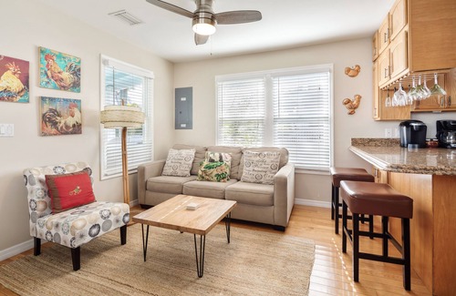 Old Town Cottage | ~ COPA CABANA ~ Classic Key West cottage just a stone’s throw from the water.