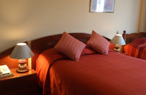 Tacna Hotel | Copacabana Hotel