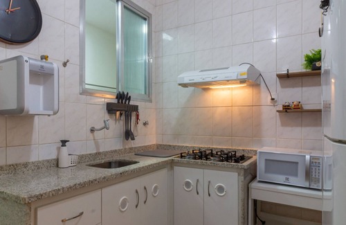 Copacabana Apartment | Copacabana Refuge Near the Beach | I801