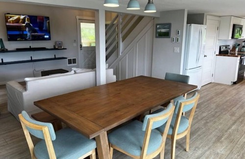 Copalis Beach House | Copalis Rocks beach. Razor Clamming!