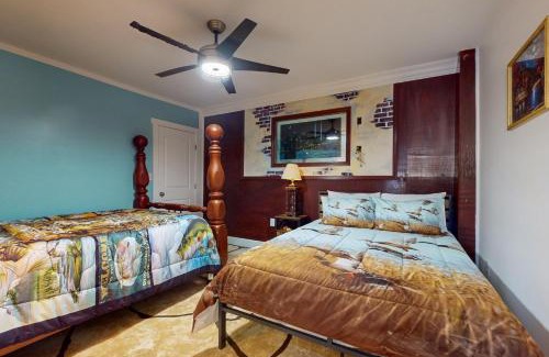 Rockport House | Copano Bay Fishing Lodge