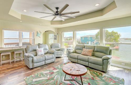 Rockport House | Copano Canal Retreat