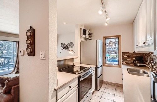 Copper Mountain Village Apartment | Copper Junction 203 Condo