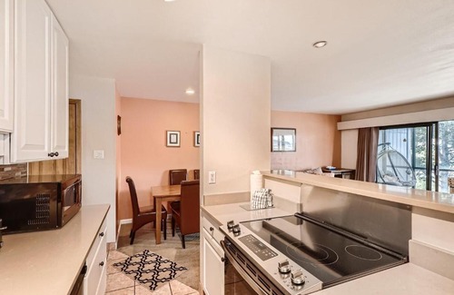 Copper Mountain Village Apartment | Copper Junction 203 Condo
