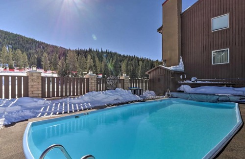 Copper Mountain Village Apartment | Copper Mtn Condo with Pool Access Ski-InandWalk-Out!