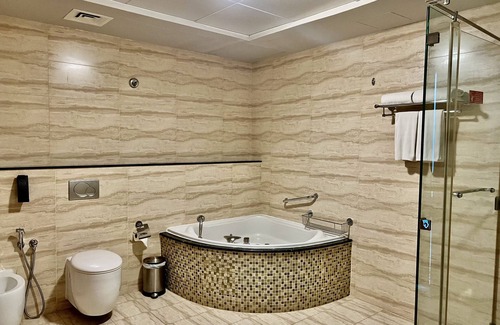 Al Majaz Hotel | Copthorne Hotel Sharjah