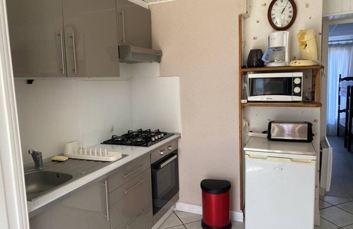 Besse-et-Saint-Anastaise House | Coquelicot - Besse-et-saint-anastaise