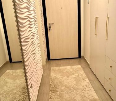 Alipasin Most Apartment | Coral
