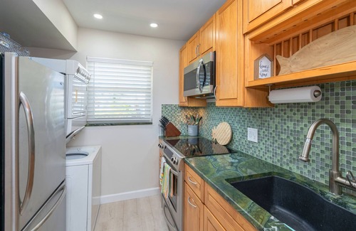 Marathon Condo | Coral Club Condo - Your Slice of Paradise in the Sombrero Beach Neighborhood