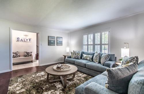 Bay Area House | Coral Cove on Ocean View