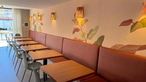 Menino Deus Hotel | CORAL EXPRESS prox Beira Rio, Hospital Mae de Deus , Cardiologia e UFRGS