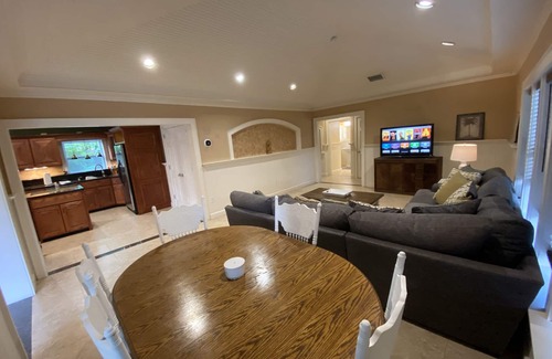 Melbourne House | Coral Hammock, tropical oasis less than 10 min to beach.