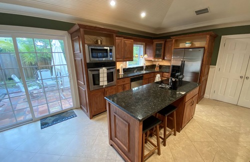 Melbourne House | Coral Hammock, tropical oasis less than 10 min to beach.